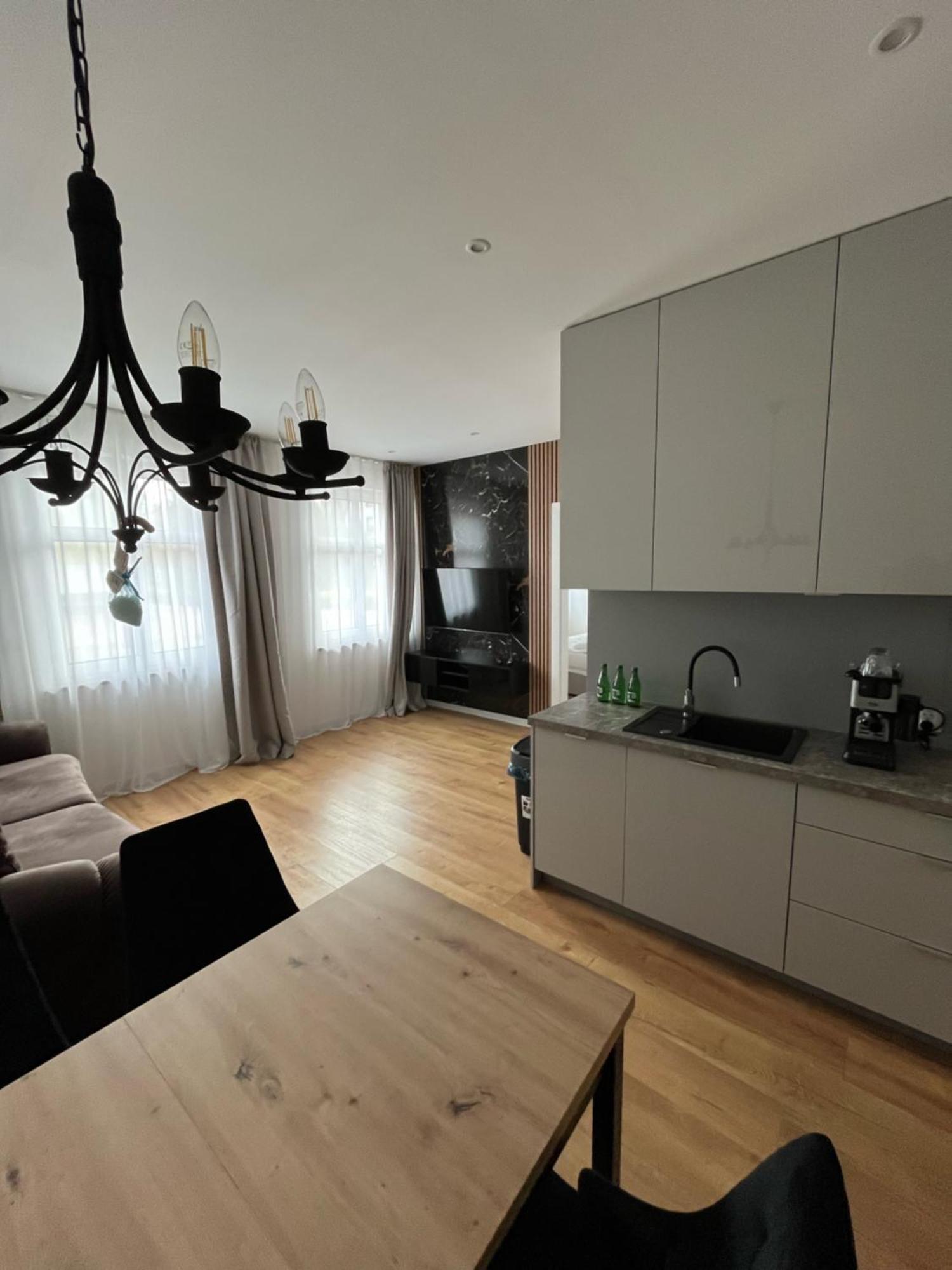 Anett Apartament Nr 4 Sulecin Bagian luar foto