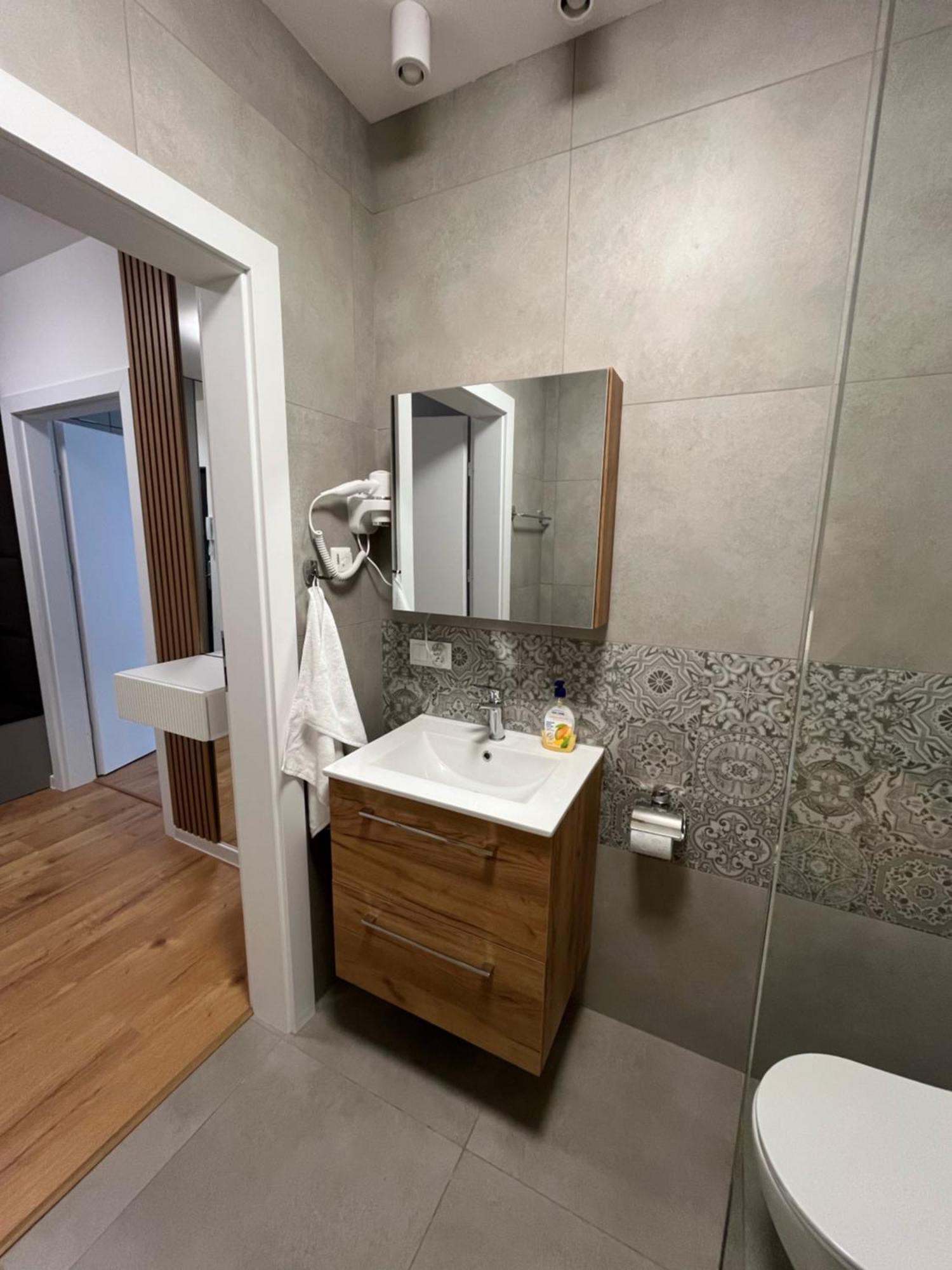 Anett Apartament Nr 4 Sulecin Bagian luar foto